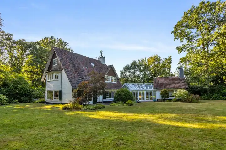 Vrijstaande woning te koop: Noord Esmarkerrondweg 73, Stokhorst Enschede