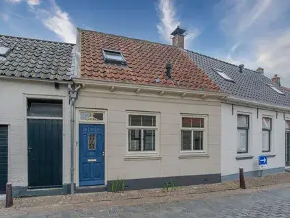 Tussenwoning te koop: Noorddijkstraat 33, Brouwershaven Brouwershaven
