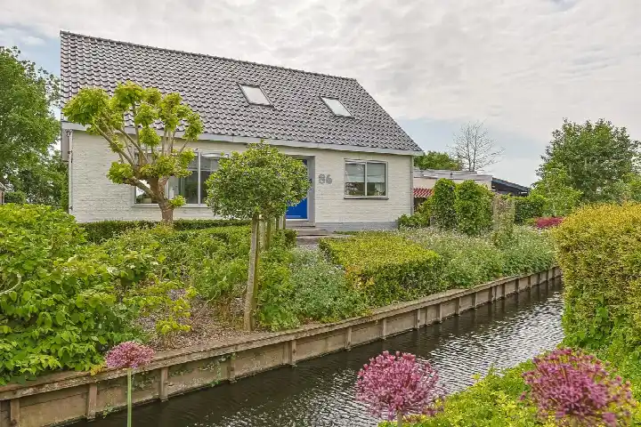 Detached house for sale: Noordeinde 86, Noordeinde Aarlanderveen