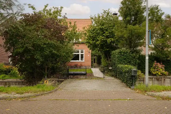 Twee-onder-één-kap te koop: Noorderakerweg 30, Middelveldsche Akerpolder Amsterdam