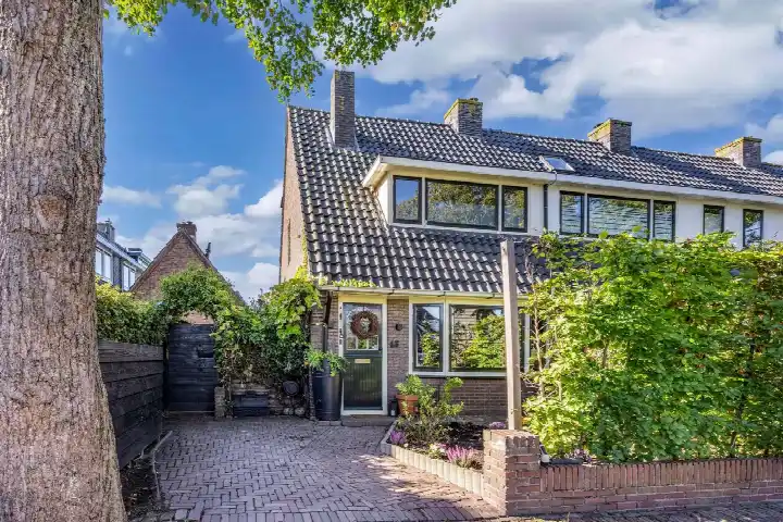 Tussenwoning te koop: Noorderweg 43, De Noord Huizen