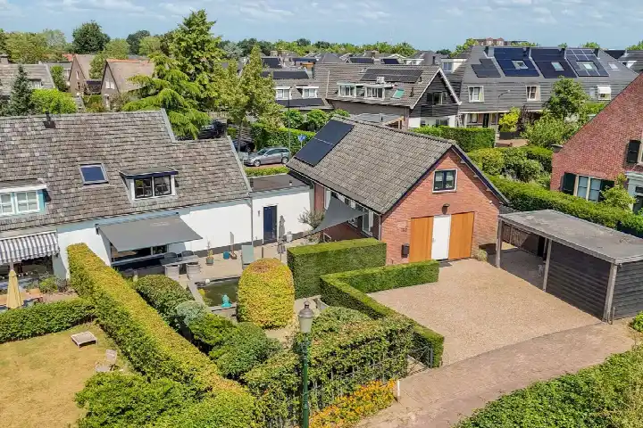 Corner house for sale: Noorderweg 50, De Noord Huizen