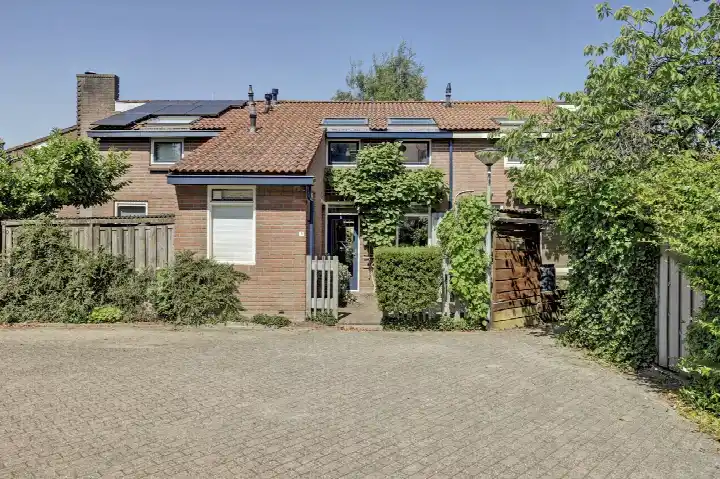 Terraced house for sale: noordmark 9, Brugmark, Noordmark en Gildemark Almere
