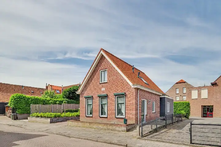 Detached house for sale: Noordstraat 32, Scherpenisse Scherpenisse