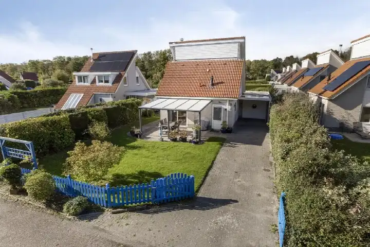 Vrijstaande woning te koop: Noordzeelaan 46, Scharendijke Scharendijke