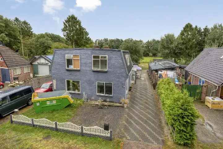 Twee-onder-één-kap te koop: Norgerweg 11, De Punt De Punt