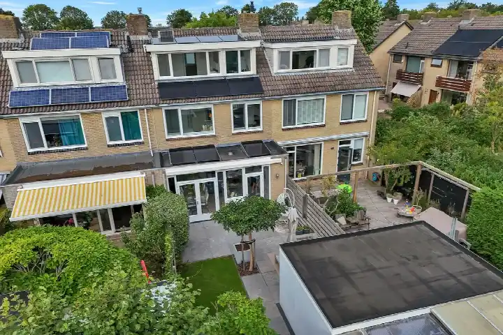Tussenwoning te koop: Notenhof 16, Groeneweg-Noord Schagen