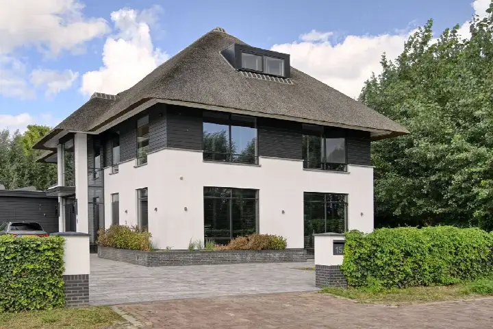 Vrijstaande woning te koop: Notensteinstraat 15, Oosterhout Nijmegen