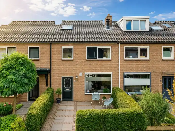 Tussenwoning te koop: Nyeveltstraat 12, De Meern-Zuid De Meern