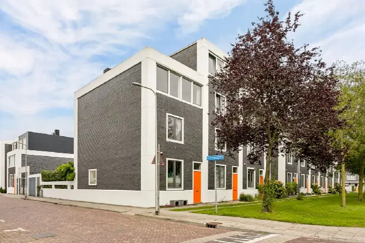 Hoekwoning te koop: Obrechtstraat 149, Holtenbroek I Zwolle