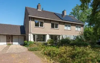 Tussenwoning te koop: Obriglaan 2, Zuiderneg Heiloo
