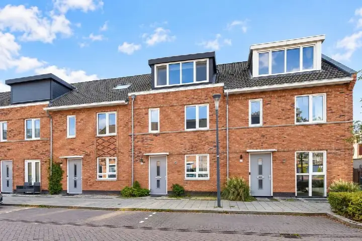 Terraced house for sale: Ockenburger Tientweg 4, Haantje Rijswijk