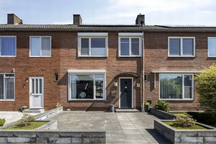 Terraced house for sale: Odewaldlaan 33, Wildervank Wildervank