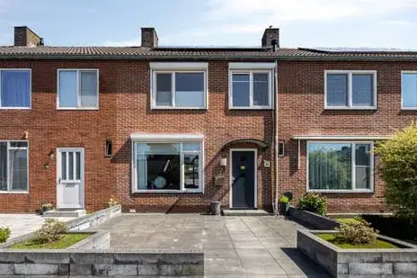 Tussenwoning te koop: Odewaldlaan 33, Wildervank Wildervank