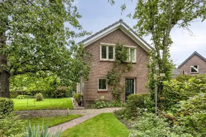 Detached house for sale: Oenerweg 19, Verspreide huizen Heerde-Zuid Heerde