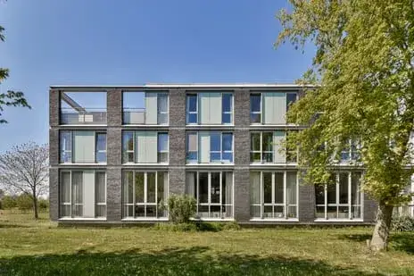 Terraced house for sale: Oeverzeggestraat 28, Rieteilanden-West Amsterdam
