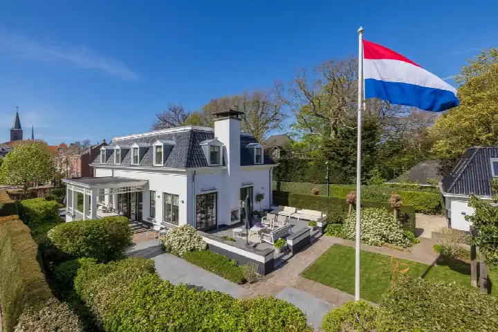 Vrijstaande woning te koop: Offemweg 31, Kern Binnen Zuid Noordwijk (Zh)