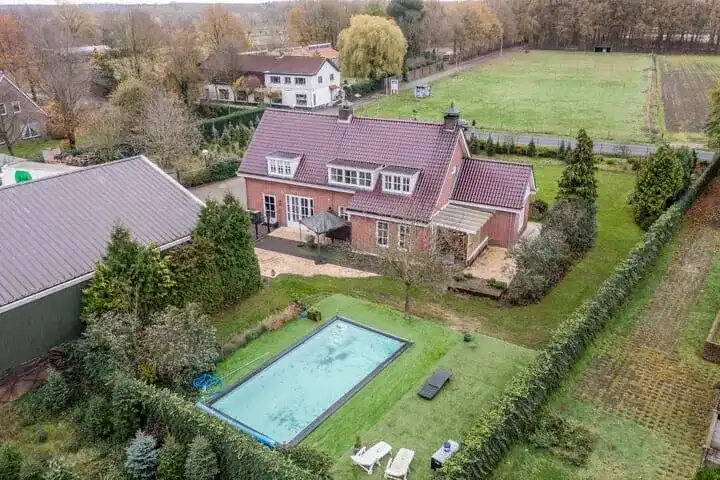 Detached house for sale: Oisterwijksebaan 9, Moerenburg Tilburg