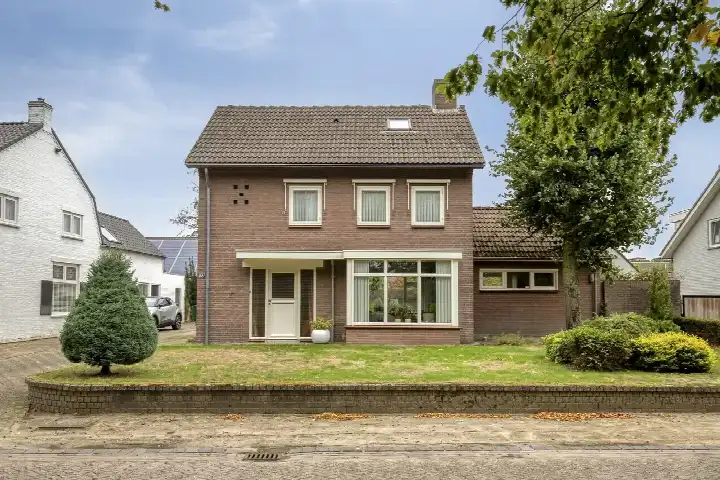 Vrijstaande woning te koop: Oisterwijkseweg 58A, Industriebegied Stokeind Moergestel