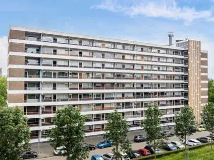 Appartement te koop: Oldegaarde 826, Pendrecht Rotterdam