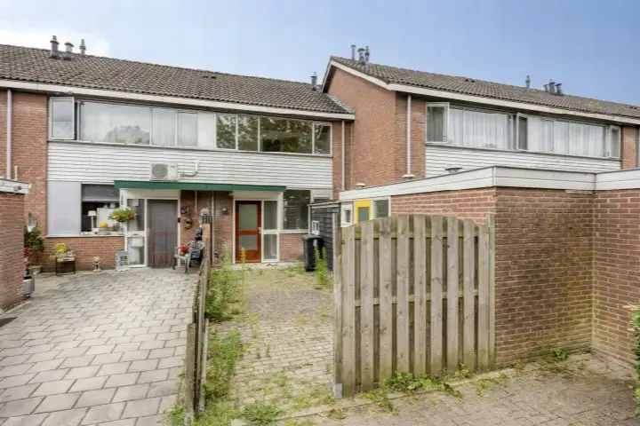 Terraced house for rent: Oldenhof 97, Oldenhof Driel