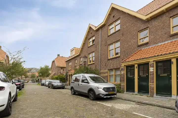 Appartement te koop: oleanderstraat 35B, Van der Pekbuurt Amsterdam