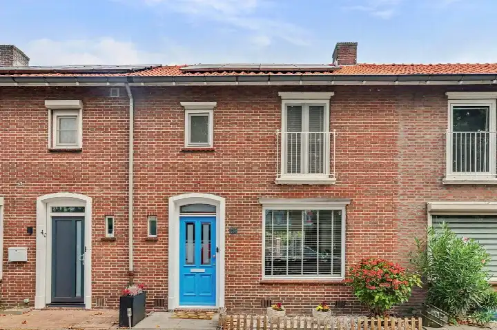 Tussenwoning te koop: Olympialaan 38, Het Ven Eindhoven