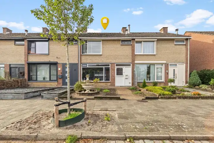 Terraced house for sale: Omgang 52, Wouw Wouw