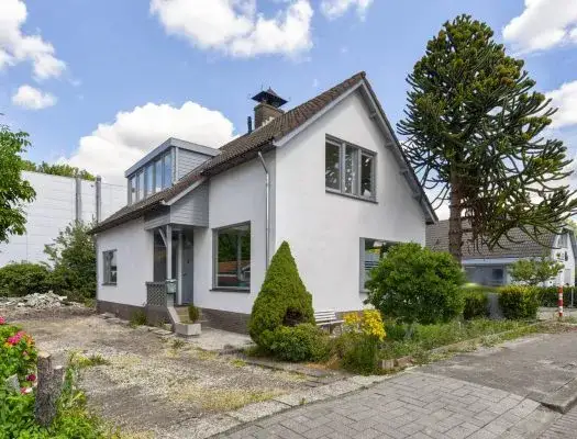 Vrijstaande woning te huur: Ommoordseweg 21, Terbregge Rotterdam