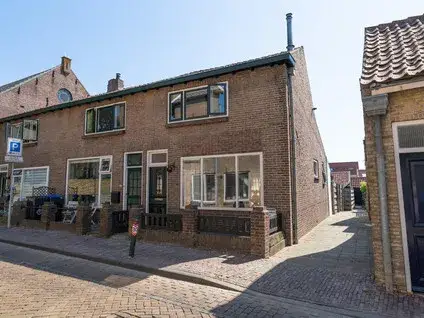 Hoekwoning te koop: Oost-Krakeelstraat 12, Sommelsdijk centrum Sommelsdijk