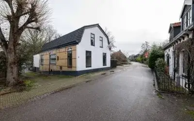 Vrijstaande woning te koop: Oostdijk 33, Vlotbrug Hellevoetsluis