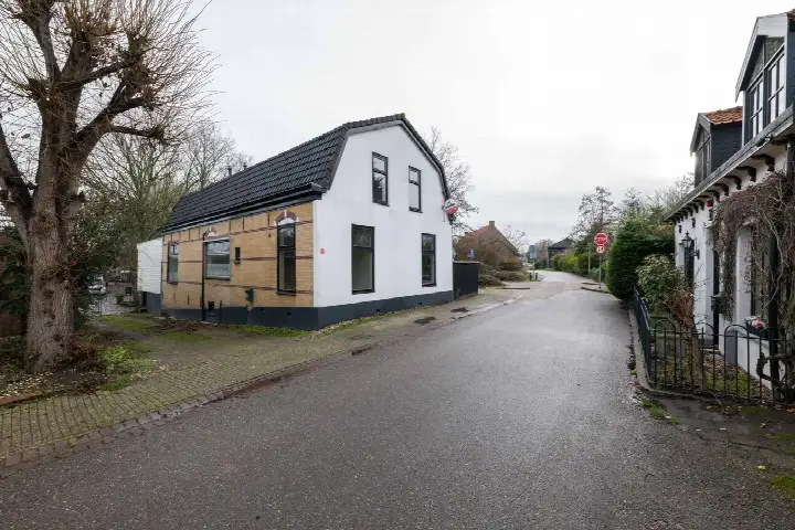 Vrijstaande woning te koop: Oostdijk 33, Vlotbrug Hellevoetsluis