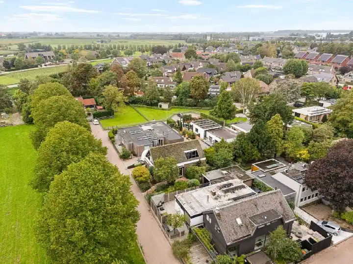 Detached house for sale: Oosteinde 1, Dorp-Zuidoost Heerjansdam
