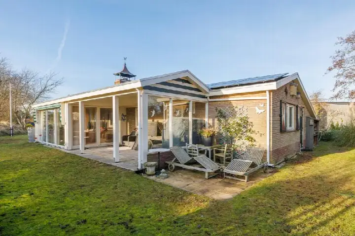 Detached house for sale: Oosterhiem 45, Verspreide huizen Hollum Hollum