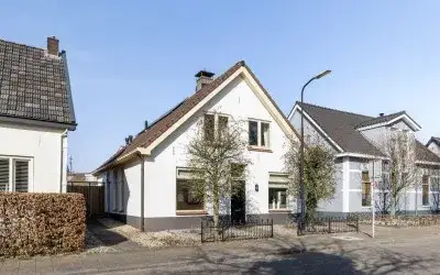Detached house for sale: Oosterlaan 33, Zevenhuizen Apeldoorn