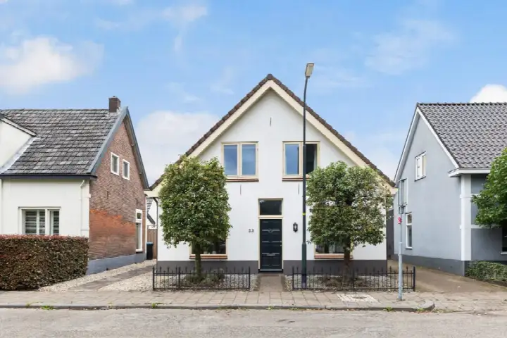 Detached house for sale: Oosterlaan 33, Zevenhuizen Apeldoorn