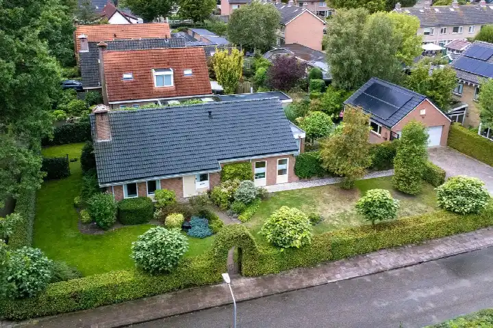 Vrijstaande woning te koop: Oosterlaan 53, Nunspeet-Oost Nunspeet