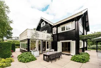 Vrijstaande woning te koop: Oostersingel 4, Zuid Oost Heiloo