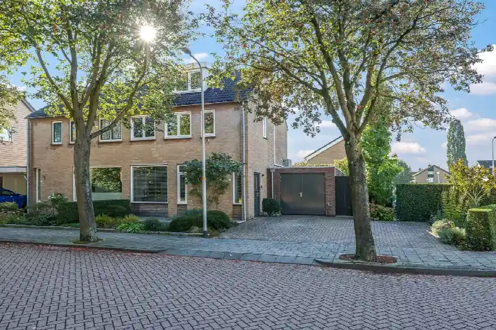 Hoekwoning te koop: Oostervelden 121, Oostervelden Bemmel