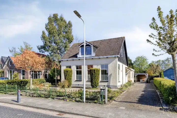 Vrijstaande woning te koop: Oosterwoldseweg 56, Oldeberkoop-Oost Oldeberkoop