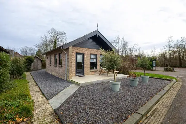 Vrijstaande woning te koop: Oostmahorn 128, Oostmahorn Eanjum