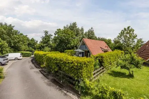 Vrijstaande woning te koop: Oostmahorn 174, Oostmahorn Eanjum