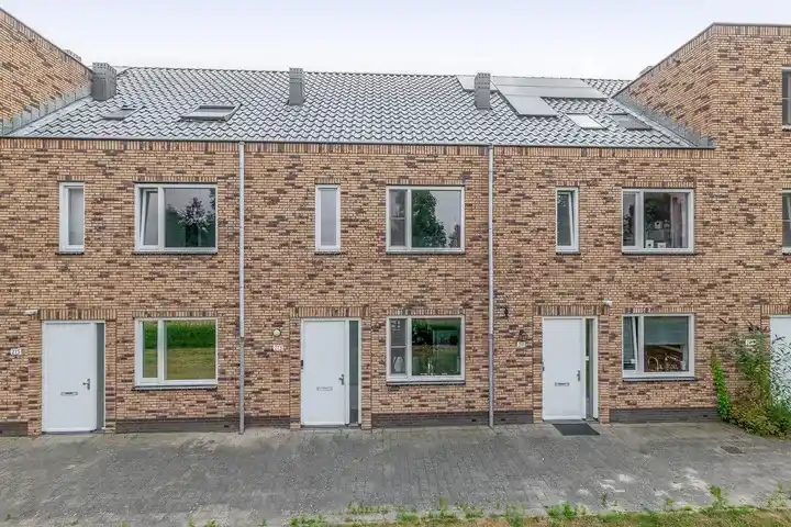Terraced house for sale: Oostmeerlaan 213, Merenbuurt Berkel En Rodenrijs