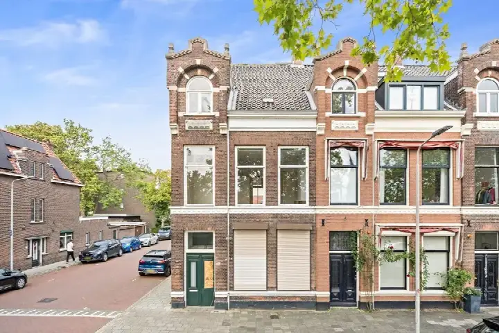 Hoekwoning te koop: Oostsingel 117, Koepoort Delft