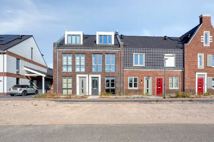 Tussenwoning te koop: Opperman 82, Huurlingsedam Wijchen