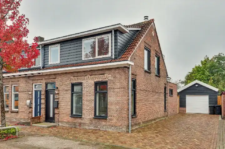 Semi-detached for sale: Oranjeboomstraat 9, Wemeldinge Wemeldinge