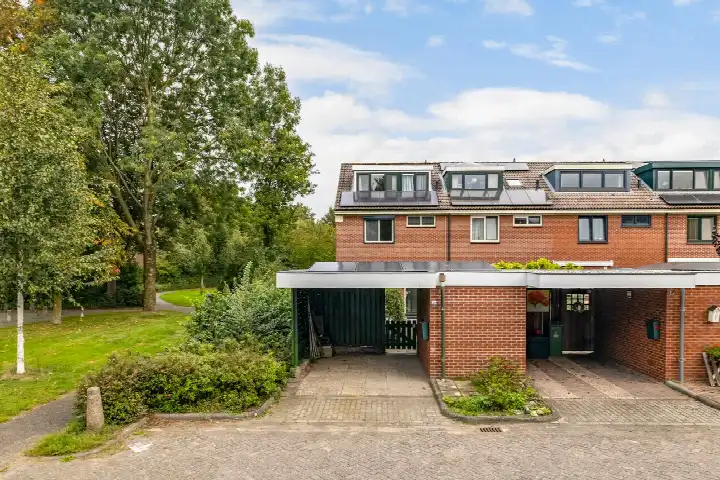 Hoekwoning te koop: Oranjepark 29, Harmelen-Zuid (dorp) Harmelen