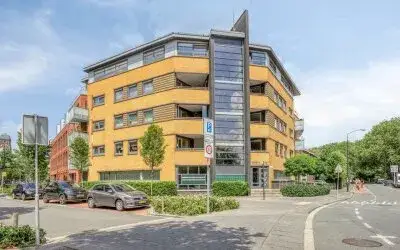 Apartment for sale: Oranjepark 83, Burgemeester de Raadtsingel en omgeving Dordrecht