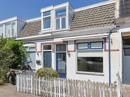 Tussenwoning te koop: Oranjestraat 46, Hazeveld Alphen Aan Den Rijn
