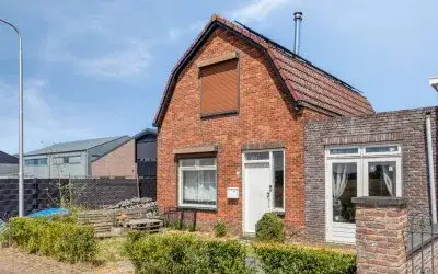 Hoekwoning te koop: Oranjestraat 50, Verspreide huizen IJzendijke Ijzendijke